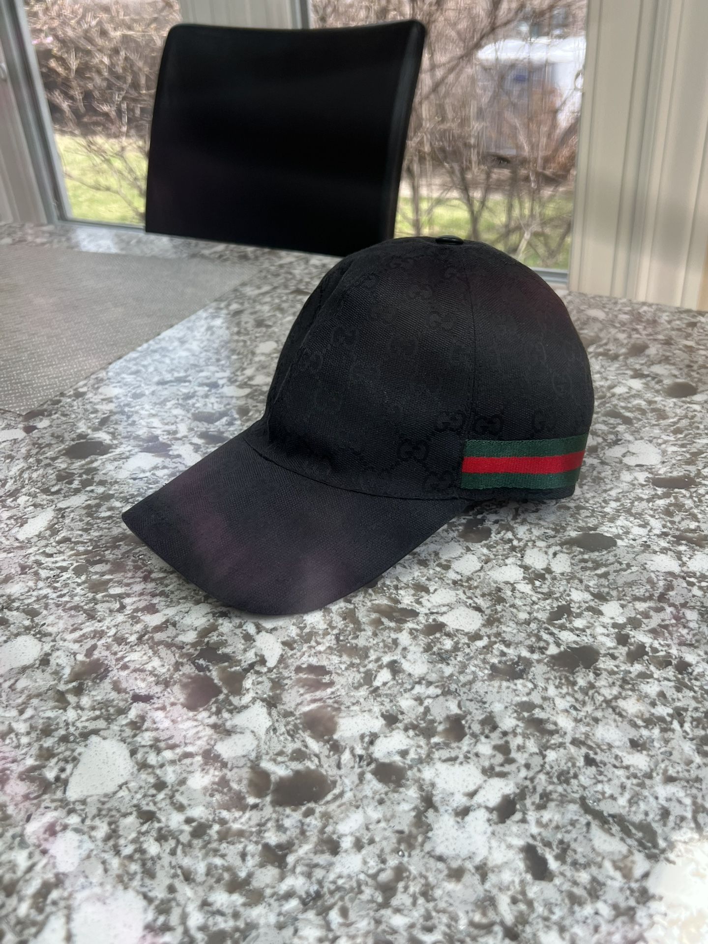 ORIGINAL GG CANVAS BASEBALL HAT WITH WEB Gucci