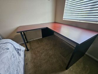 Free Desk