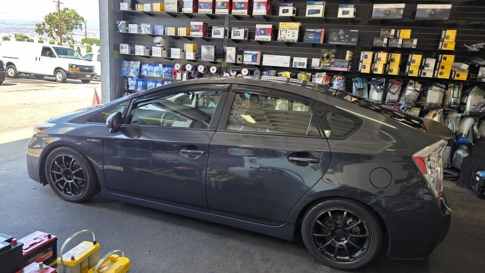 COVINA RADIO GUYS 🔊 🔊 🔊 Car Audio ✅️ Alarms ✅️ Window Tint ✅️ LED Lights ✅️ Troubleshooting ✅️ And Much More. Sales And Installations Car Audio