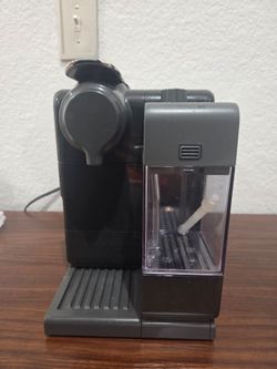 Nespresso Lattissima Touch Espresso Machine