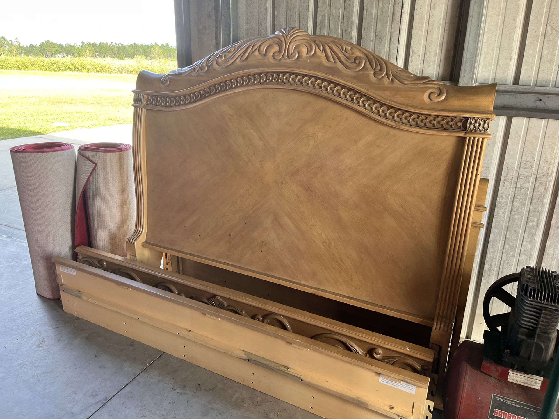 BLACK FRIDAY SALE Henredon Queen Bed