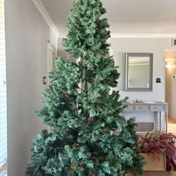 Christmas Tree 7 Feet Artificial