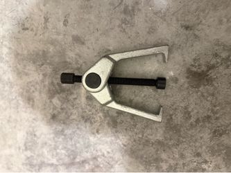 Jaw puller