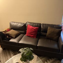 leather cough