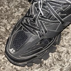 Selling These Don’t Want Em No More 