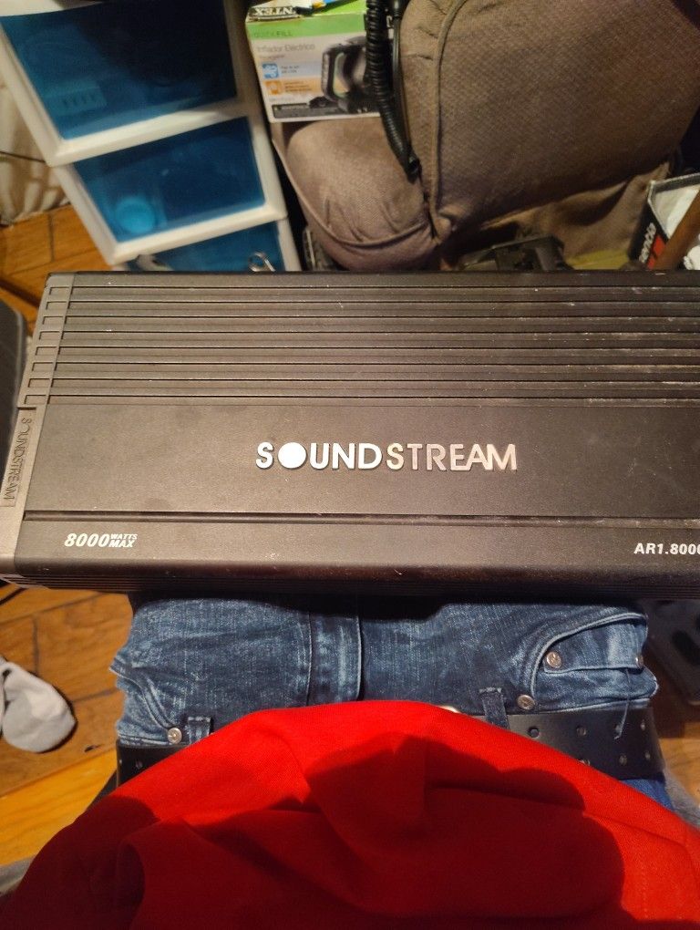 Soundstream Amp Ar1.8000d