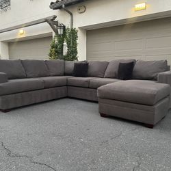 Huge Dark Grey Sectional Couch From Living Spaces  In Excellent Condition - FREE DELIVERY 🚛