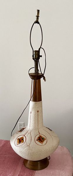 Original Mid-Century Modern Ceramic Teardrop End Table Lamp 