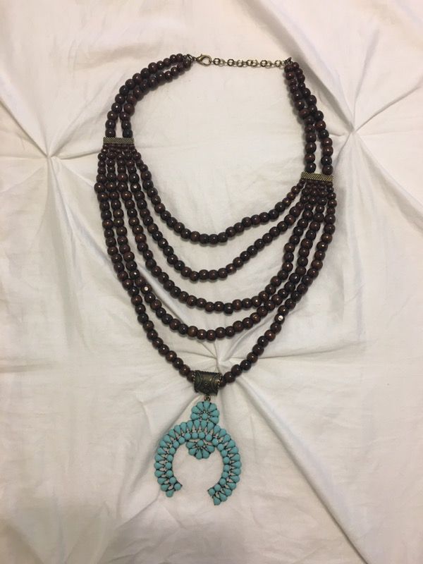 Wood and turquoise necklace