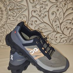 OC   sport shoe. Men size 11
