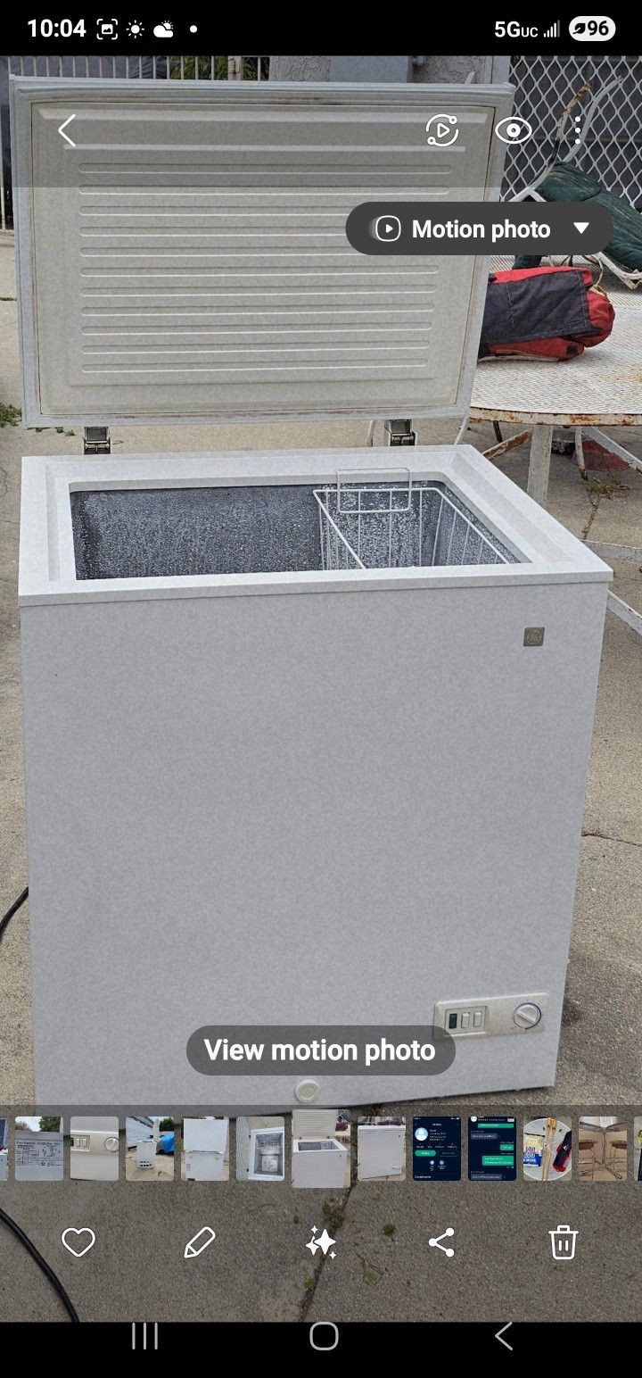 FREEZER CHEST