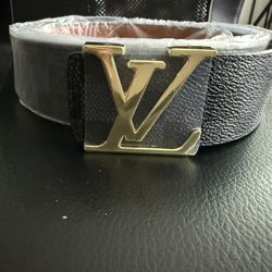 32-34 Louis Vuitton Belt