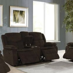  Love Seat with the power Recliner Cup Holder storage