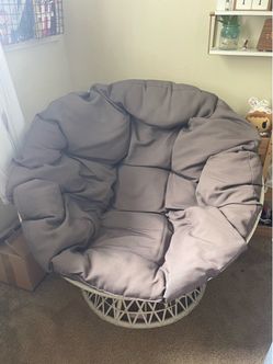 Papasan swivel round outdoor indoor  patio chair