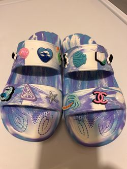 Crocs slides with charms Size 8