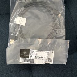 Mercedes Benz Original USB Android Cable