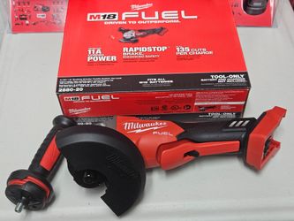 Milwaukee M18 Fuel angle grinder