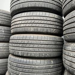 Vendo 215/60/R16 ‘Michelin las 4 llantas por $165