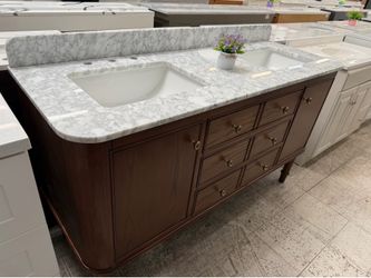 Bathroom cabinet