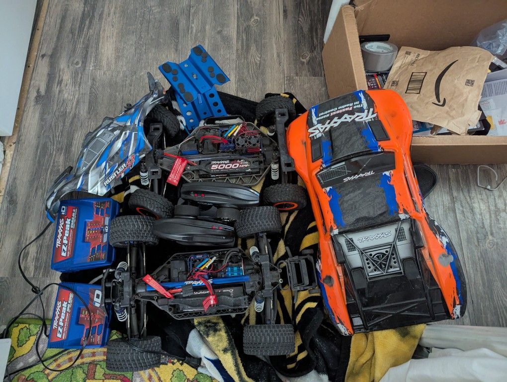 Traxxas RC Car Rustler 4x4 Ultimate And Slash Max 4x4