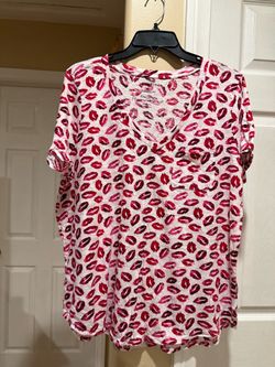 Torrid Classic Fit Lips Print T-Shirt