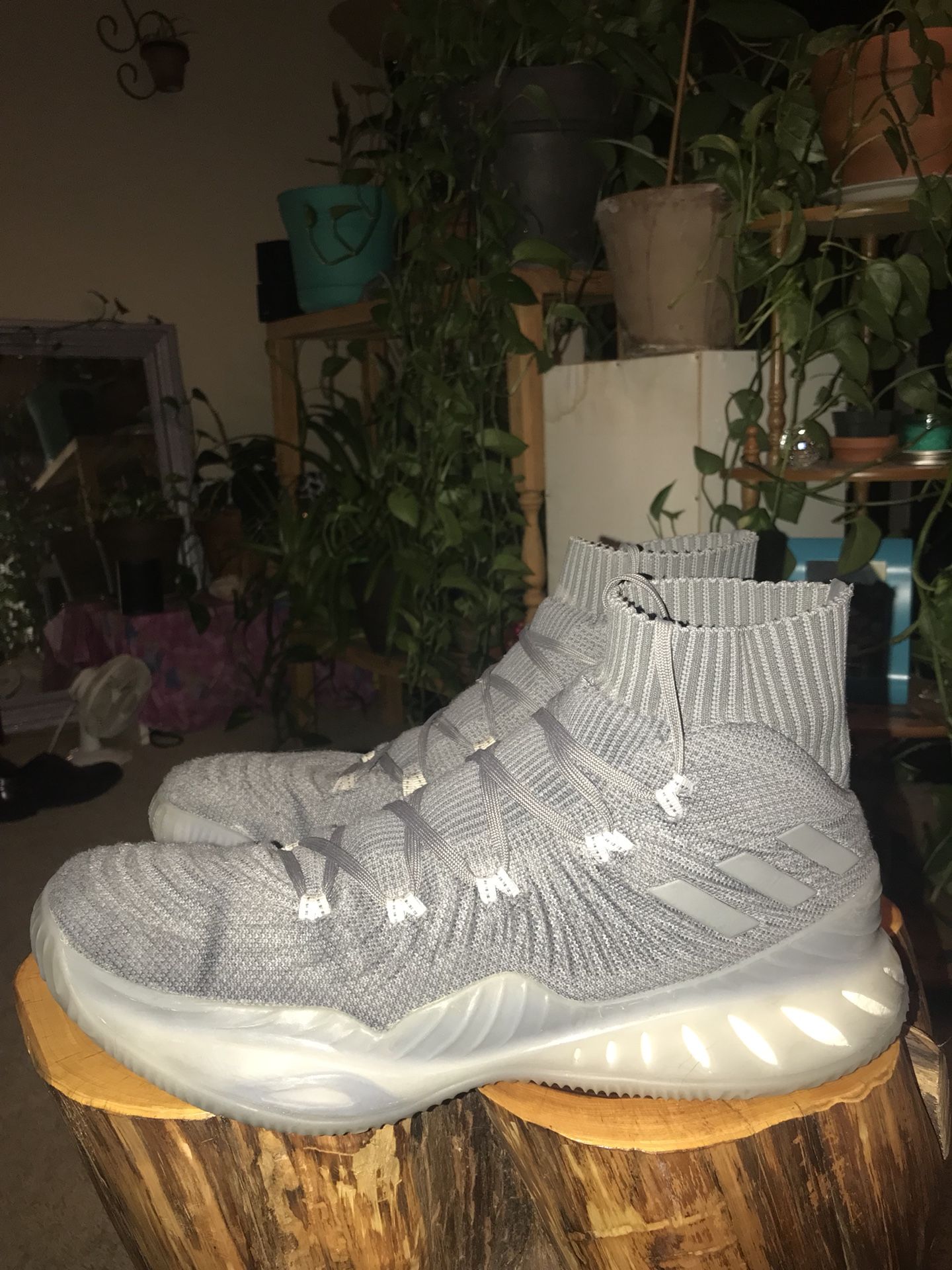 Adidas Basketball Crazy Explosives! Mens size 13! In near perfect Condition