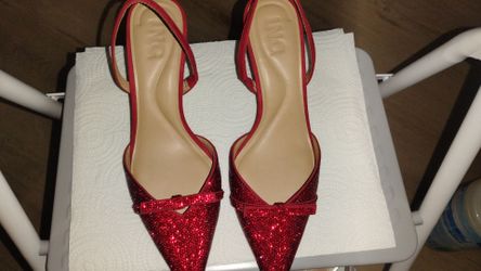 Red glass top fabric Macy's ink Steve Madden Madden girl size 6 Charles David size 6 medium silver three and a half inch$40 all three pairs