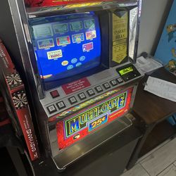 Game King Poker /Keno / Blackjack Machine 