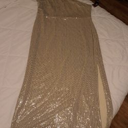 New Xl Gold Sequence Dress