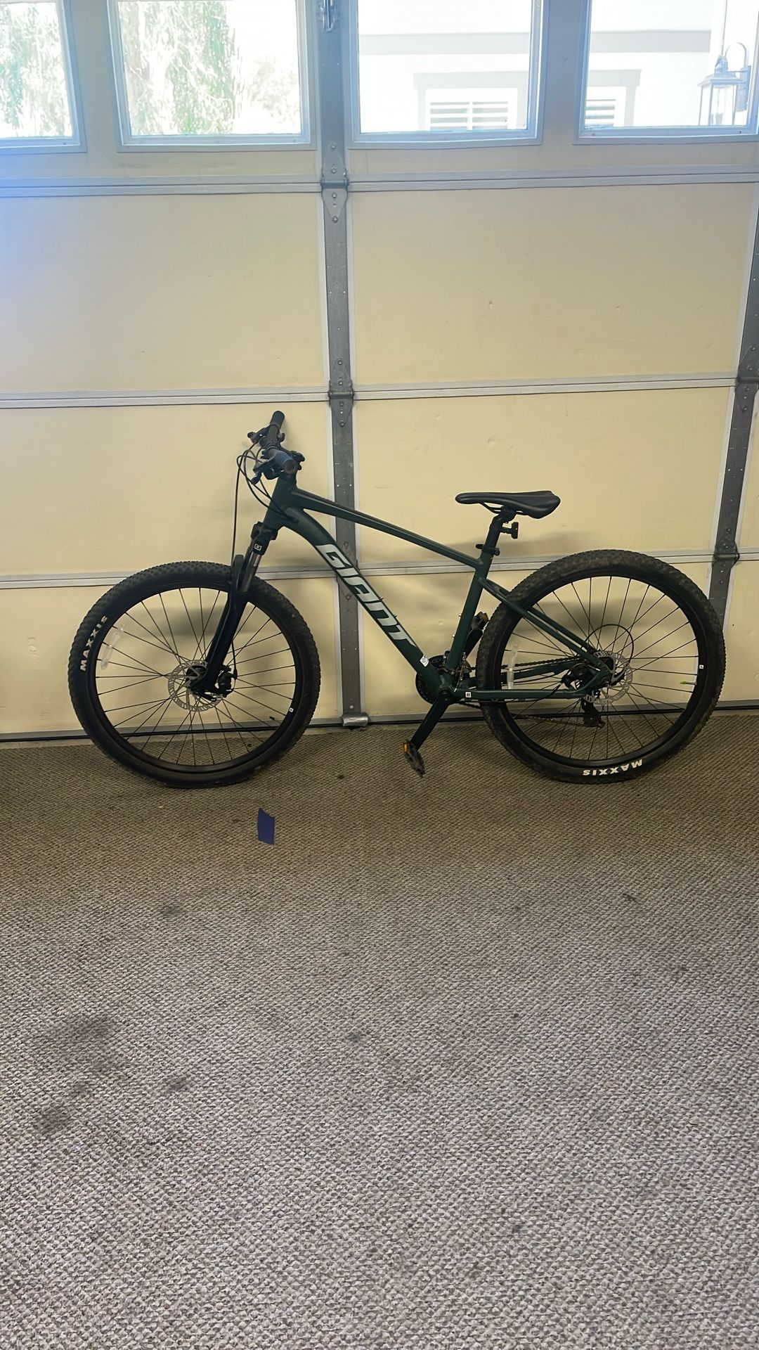 Giant Talon Mountain Bike