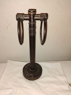 Hand towel holder