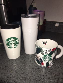 Starbucks Cups 