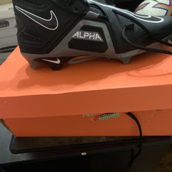 american football cleats