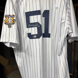 Bernie Williams Signed Jersey With COA