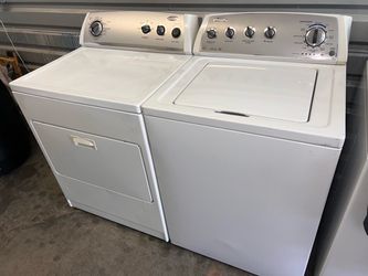 Whirlpool Washer and Dryer Set