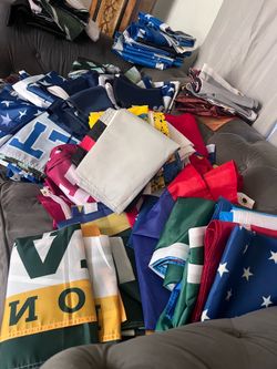 Used flags size 5’x3’  jaguars Texans Browns Dolphins Cruz Azul Monterrey broncos Bills titans Giants Steelers  KC