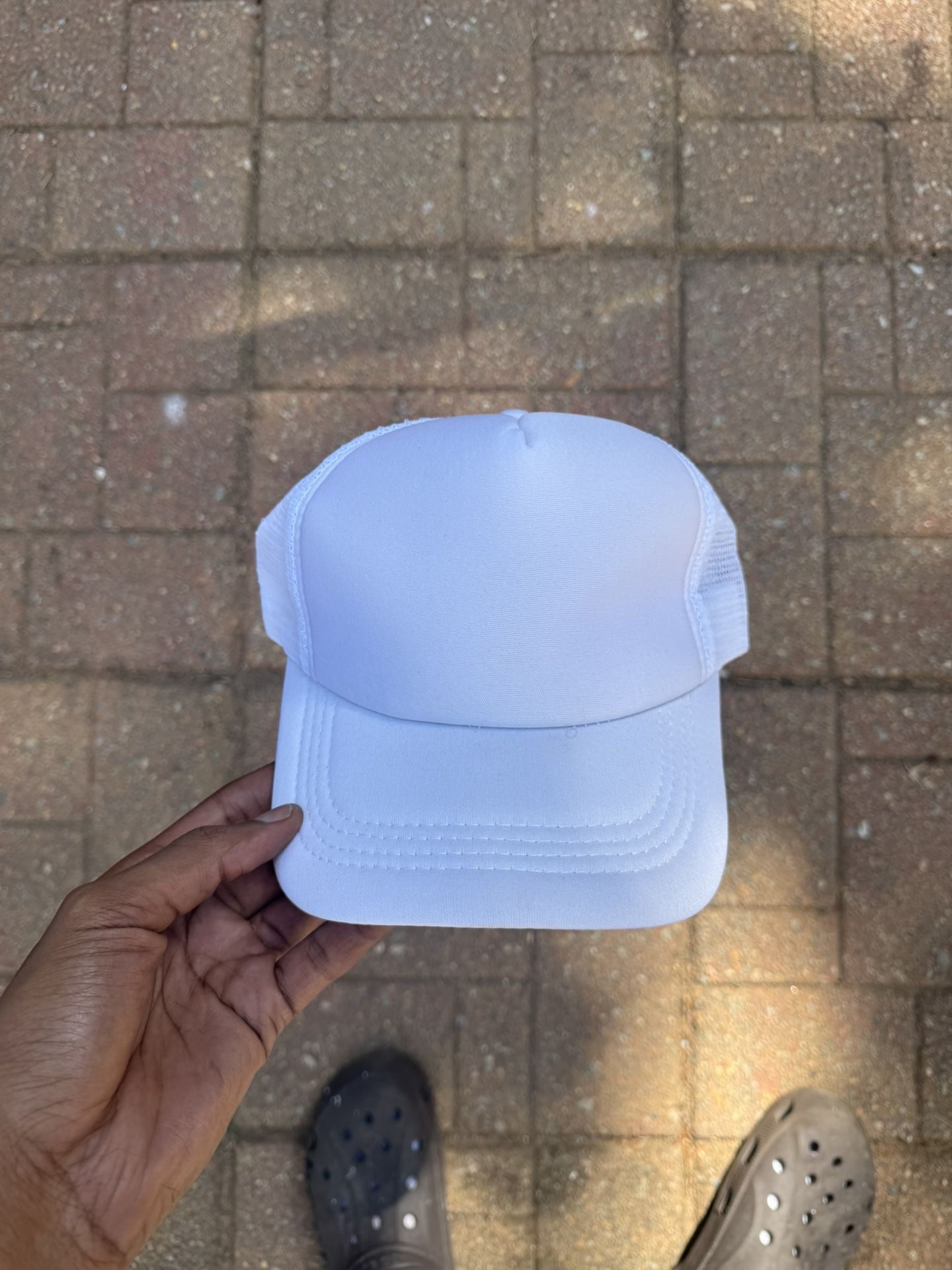 BLANK TRUCKER