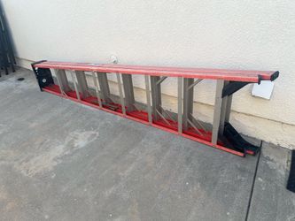 Werner 8 foot fiberglass ladder $80 OBO