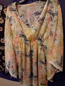 1xl sheer over shirt