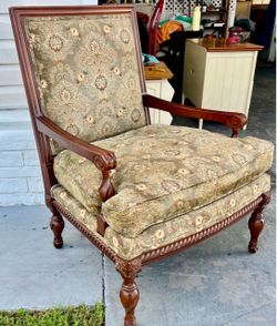 Free Chair