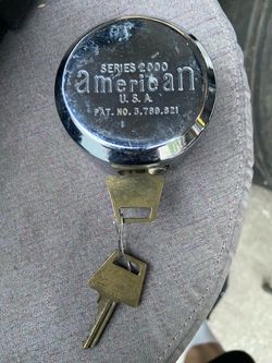 American padlock with hidden shakle