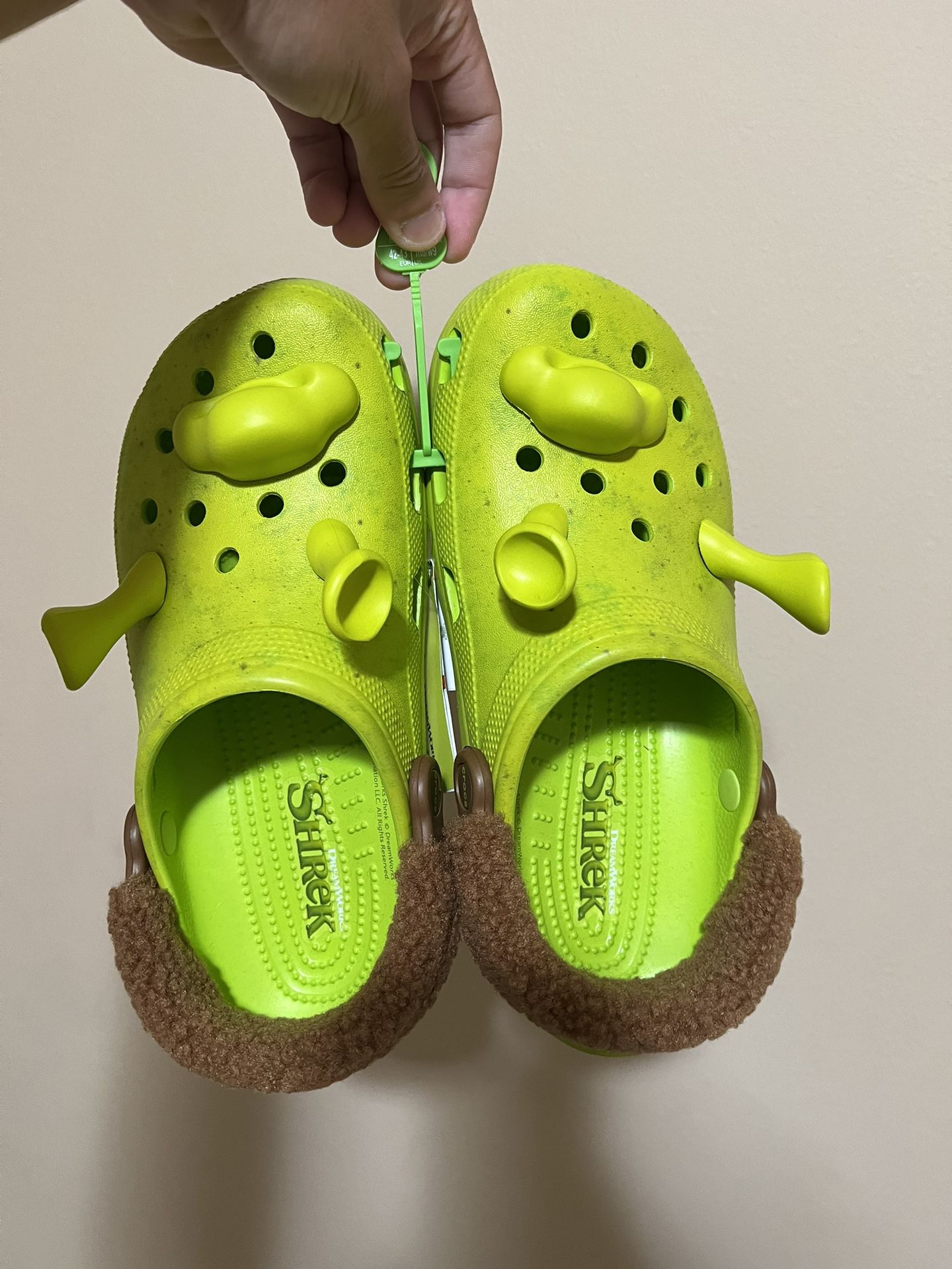 Shrek Crocs Size 9M