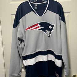 Rare NFL Apparel New England Patriots Gray Hockey Jersey Mens Medium Sewn NWT