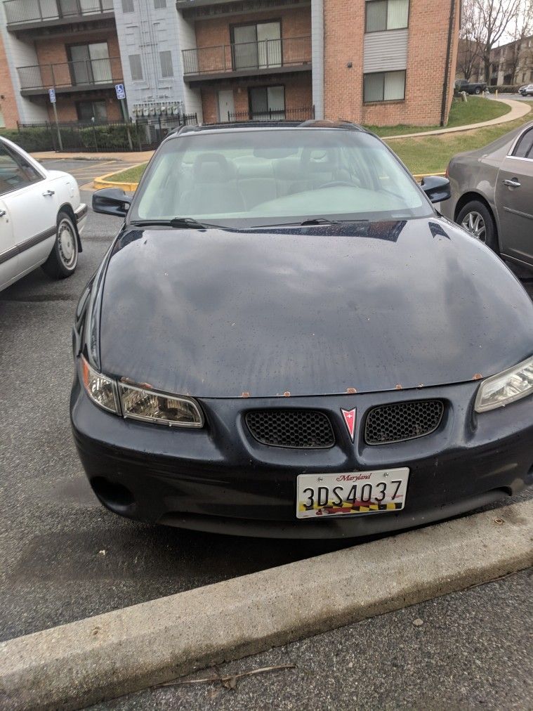 $1300 or best offer 2003 pontiac Grand Prix gt