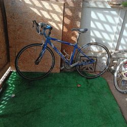 Giant DCR Racing Bike