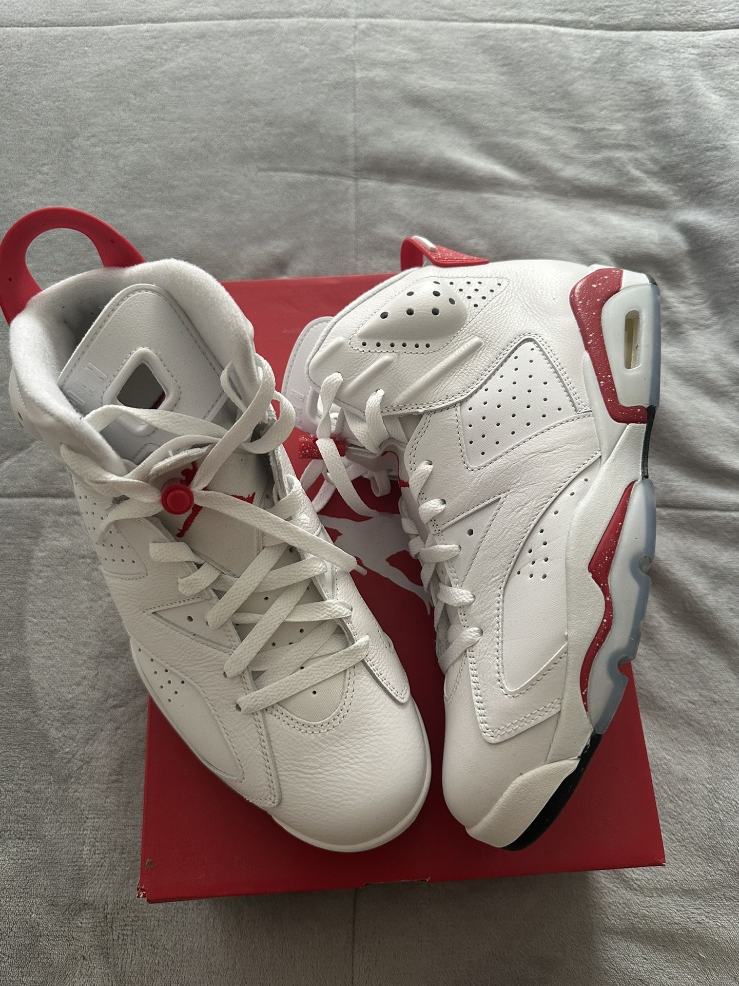 Jordan 6 Red Oreo Size 10.5