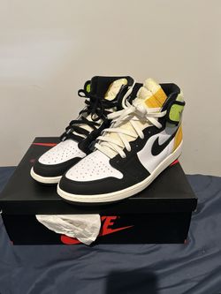 Jordan 1 Retro “High Volt University Gold”