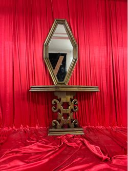 Diamond shaped mirror and console