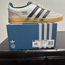 Bad Bunny Gazelle Indoor