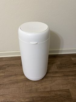 Munchkin® FLEX Diaper Pail, Odor Control, Compact Size, Tap Lid to Open, White